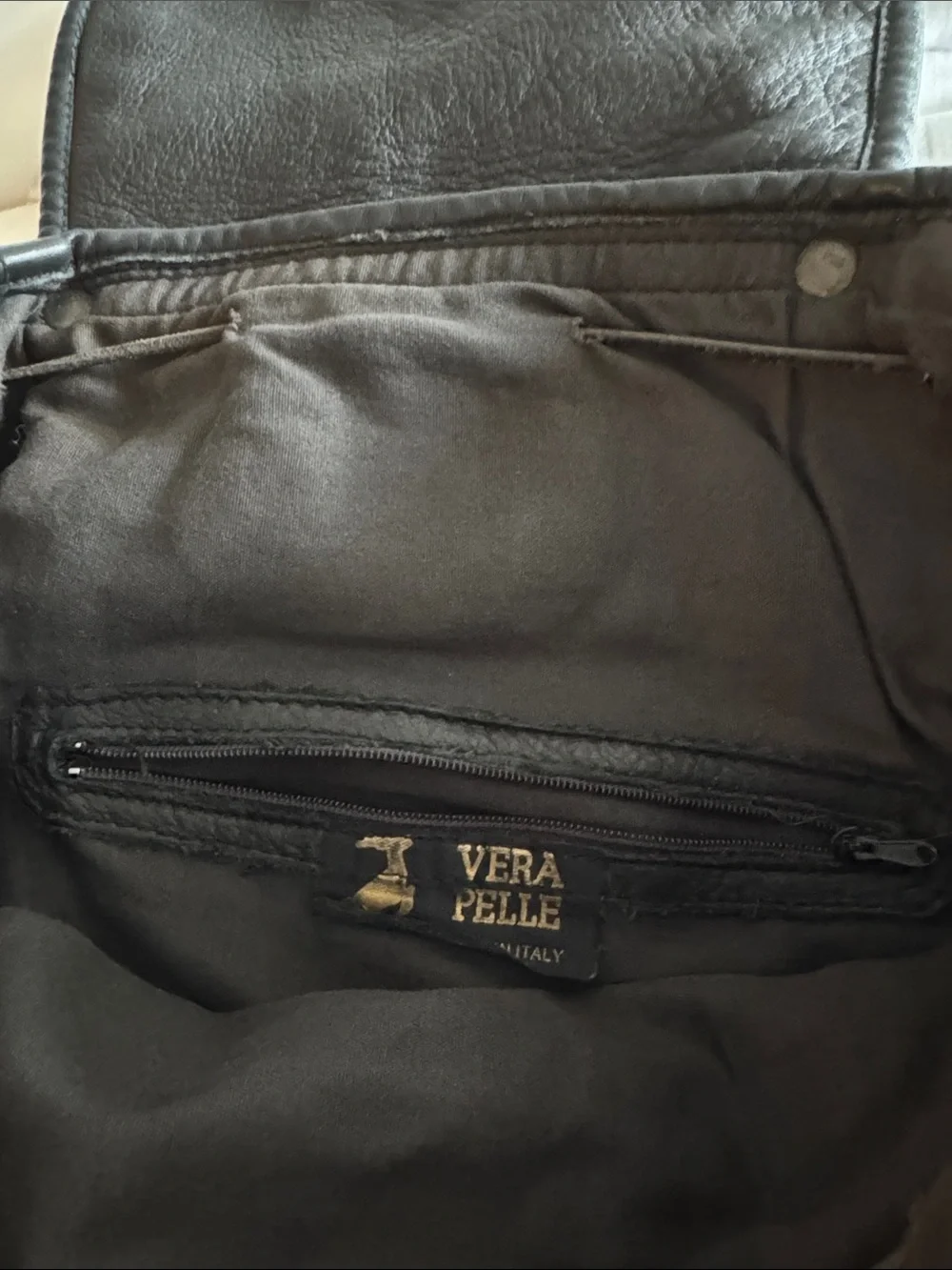 Classic Black Italian Leather Backpack - Unisex